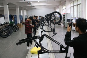 <span class=keywords><strong>La</strong></span> promoción más <span class=keywords><strong>grande</strong></span> 2024 Light Bee X Nuevo Original Lightbee X Precio barato Off Road Electric Dirt Bike - Product Image 6