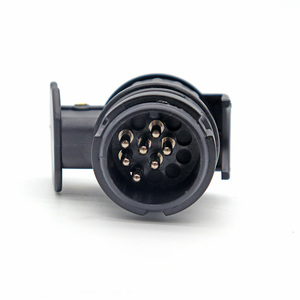 Connecteur de remorque européen 12V/24V <span class=keywords><strong>7</strong></span>-<span class=keywords><strong>13</strong></span> voies <span class=keywords><strong>13</strong></span>-<span class=keywords><strong>7</strong></span> <span class=keywords><strong>broches</strong></span> <span class=keywords><strong>adaptateur</strong></span> de prise de remorque électrique pour RV <span class=keywords><strong>caravane</strong></span> camion - Product Image 5