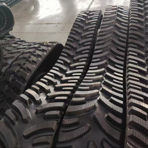 Rail en caoutchouc <span class=keywords><strong>12</strong></span> "300X127X32 Numéro de pièce 3C878-49010 Tracteur M8540 - Product Image 1