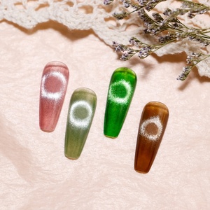 Gel à ongles effet œil de chat multi-tons, perles de verre, effet scintillant magnétique, gel UV LED à retirer par trempage pour les salons de manucure professionnels - Product Image 2