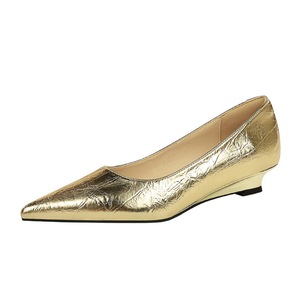7200 élégant femmes pompes français Vintage Style Banquet bout pointu coin métallique visage poignée motif confortable tout match - Product Image 1