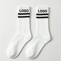 Chaussettes de sport en coton jacquard personnalisées à faible MOQ, logo personnalisé, haute qualité, design personnalisé, pour hommes et femmes, course à pied, tennis, vente en gros