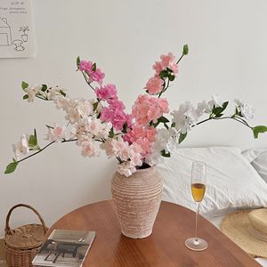 กิ่งซากุระประดิษฐ์ยาสุโนบุ สีชมพูขาว สำหรับตกแต่งงานแต่งงานและบ้าน 2 กิ่ง - Product Image 3
