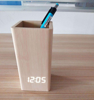 Nouveauté : Porte-stylos en bois avec réveil LED, horloge de table LED avec support à stylos, horloge de bureau en bois avec porte-stylos