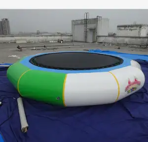 W3008 Bestseller Kunden spezifische Größe Langlebig Günstiges aufblasbares Wasser trampolin zum Verkauf, aufblasbares Trampolin auf Wasser