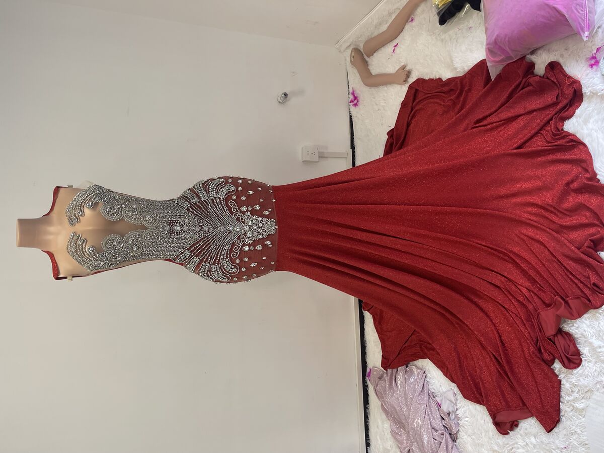 TH23102305 Red