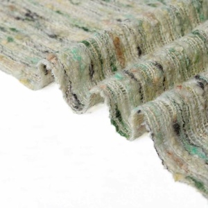Tissu en tweed bouclé à rayures vert menthe et base blanche, en mélange de laine, pour gilet, manteau, blazer et robe printemps-automne - Product Image 3