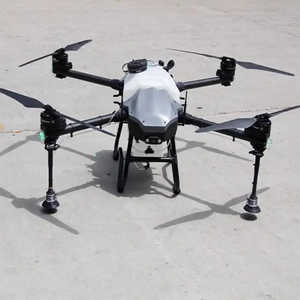 Drones agrícolas duraderos de 4 ejes para pulverización de pesticidas Operación simple segura con componentes de motor central para uso agrícola - Product Image 5