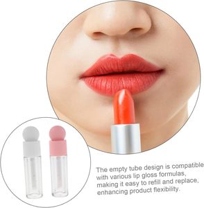 Tube de brillant à lèvres en plastique en forme de cœur de 6 ml avec bouchon à vis, logo personnalisé, grand applicateur et pinceau, MOQ 100 pièces - Product Image 3