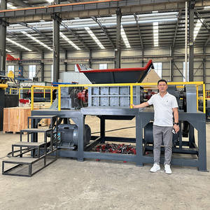 Modell 1000 Gummireifen schlauch riemen förderer Schredder brecher Maschine Recycling Vulkan isie rende Krümel pulver verarbeitung ausrüstung - Product Image 2