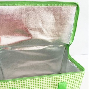 Logo personalizzato durevole 15L eco-friendly isolato pranzo borsa termica con chiusura a cerniera con motivo termico Non tessuto lettera - Product Image 3