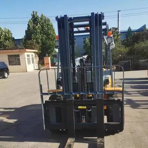 Runtx rough off road 3t 4t 5 ton forklift 4x4 4x2 4wd forkliftオールラフ地形フォークリフト、密閉型キャビン付き