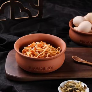 Pot de stockage de nourriture en <span class=keywords><strong>terre</strong></span> <span class=keywords><strong>cuite</strong></span> ronde en céramique <span class=keywords><strong>blanche</strong></span> et brune avec couvercle - Product Image 6
