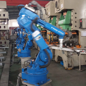 Robot de soudage à l'arc CNC industriel FURUOSI PLC Core, bras robotique à 6 axes avec servomoteur - Product Image 1