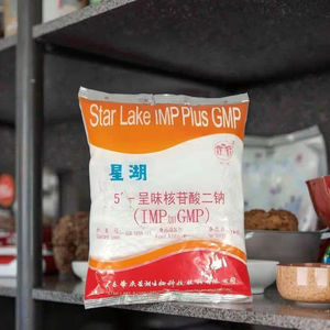 วัตถุดิบอาหารแห้งเกรด GMP คุณภาพสูง ปรุงแต่งรสชาติ พร้อมกลิ่นรสโอมาเมช (Umami) ที่เข้มข้นขึ้น ด้วยสารปรุงแต่งรสชาติไดโซเดียมริโบนิวคลีโอไทด์ - Product Image 4