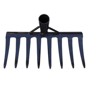 Outil agricole 12 boîtes 14 boîtes 16 boîtes 18 dents Agriculture <span class=keywords><strong>râteau</strong></span> à feuille à main <span class=keywords><strong>râteau</strong></span> à sol de <span class=keywords><strong>jardin</strong></span> avec longue poignée - Product Image 4
