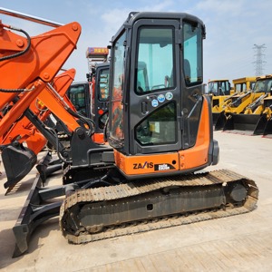 Excavadora Hidráulica Usada Hitachi ZX55USR Modelo 2020 de 5.5 Toneladas con Motor y Componentes Principales en Venta Inmediata - Product Image 2