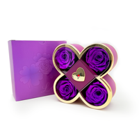 Boîte à bijoux roses conservées trèfle à quatre feuilles fleurs éternelles peinture en aérosol en plastique carré Simple commande minimale 100 pièces pour