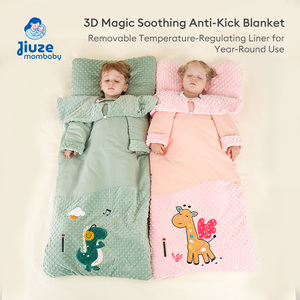 Boys and Girls Giraffe <b>Quilt</b> with Sleeves Warm Wearable Blanket for Toddlers and Kids at Nighttime - Product Image 2