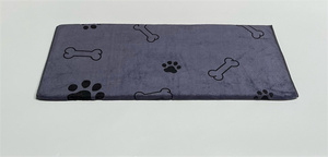 Mikro faser Trocknen Hunde tücher Welpen tuch mit Druck knochen und Pfoten - Product Image 2