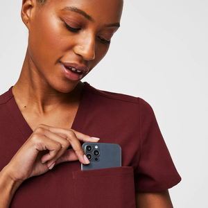 Vente en gros d'uniformes de travail unisexe en coton mélangé ODM de haute qualité pour infirmière médicale blouses d'hôpital uniformes de gommage de clinique de médecin OEM - Product Image 4