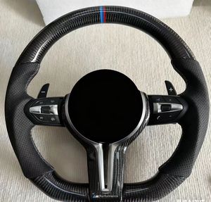 Venta caliente para <span class=keywords><strong>BMW</strong></span> Serie 3 F10 F30 F90 F01 F12 M3 M6 E90 Z4 <span class=keywords><strong>X1</strong></span> X6 Volante de coche de cuero perforado de fibra de carbono para M4 - Product Image 3