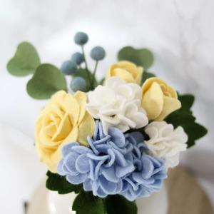 Bouquet de fleurs artificielles en feutre de <span class=keywords><strong>laine</strong></span> doux, fait main, durable, personnalisable, pour la décoration intérieure, prix d'usine, vente en gros - Product Image 5
