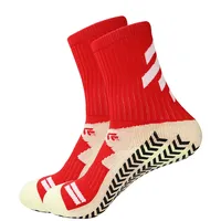 Bas quantité minimale de commande vente en gros de chaussettes de sport personnalisées antidérapantes chaussettes de football athlétiques hommes enfants chaussettes de football antidérapantes professionnelles