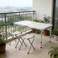 Ultraleichter Aluminium-Klapptisch mit Stühlen für Camping und Picknick, Moderner Tragbarer Outdoor-Klapptisch aus Kunststoff