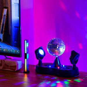 DISCO Lumière Cristal Boule Magique Couleur Disco Disco Party KTV bar 360 Degrés Bluetooth Rotation Lumière de Scène - Product Image 1