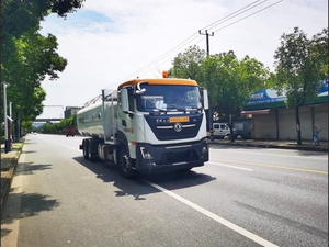 HOWO máy bay phản lực <span class=keywords><strong>A1</strong></span> xe tải chở dầu 25M3 máy bay phản lực A-1 bình nhiên liệu hàng không dầu hỏa, Xăng hàng không, dầu máy bay 6600 chúng tôi gallon refueler - Product Image 6