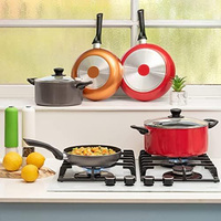 Vente en gros d'usine, personnalisation, style classique, ensemble de 3 casseroles et poêles en aluminium pressé rouge, antiadhésives, ensembles de cuisson