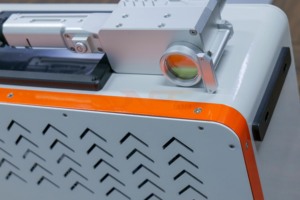 100W 200W Laser máy làm sạch cho gỗ tường sơn thép CNC Laser rỉ sét Cleaner <span class=keywords><strong>Lazer</strong></span> gỉ Loại bỏ máy làm sạch - Product Image 5