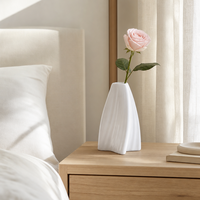 Vase à fleurs géométrique côtelé moderne, léger, en plastique, pour la maison et le bureau
