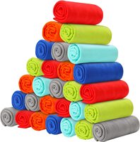 Chine Usine Solide Polaire Tricoté Jeter Couverture Quatre Saisons King Size 100% Polyester Personnalisé Doux Luxe Chaud Noël Premium