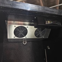 Vitrine Réfrigérée Économique avec Porte en Verre Trempé pour Bars, Pubs, Supermarchés, Restaurants, Hôtels et Magasins de Proximité