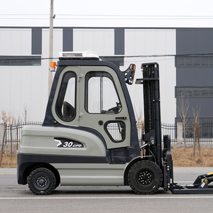 Fabrieksgroothandelsprijs Hydraulische Elektrische Heftruck 2 Ton Heftruck Kraan Hoge Hefcapaciteit 4x4 Heftruck voor Logistiek - Product Image 6