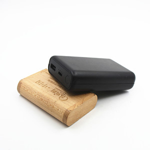 OEM ODM Usine EXW <span class=keywords><strong>Prix</strong></span> 10000 mah <span class=keywords><strong>batterie</strong></span> <span class=keywords><strong>externe</strong></span> <span class=keywords><strong>batterie</strong></span> <span class=keywords><strong>externe</strong></span> Capacité réelle portable moilbe <span class=keywords><strong>batterie</strong></span> <span class=keywords><strong>externe</strong></span> pour <span class=keywords><strong>iphone</strong></span> - Product Image 6