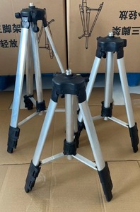AKX <span class=keywords><strong>Niveau</strong></span> <span class=keywords><strong>laser</strong></span> industriel infrarouge Ligne de support de <span class=keywords><strong>niveau</strong></span> d'instrument Trépied de levage épaissi <span class=keywords><strong>Tige</strong></span> télescopique 1.2m/1.5m 1 an - Product Image 6