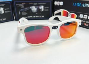 Occhiali Intelligenti G3 AI con 3 Paia di Lenti Fotocromatiche in Una Sola Unità, Fotocamera da 8MP e Registrazione Audio/Video - Product Image 2