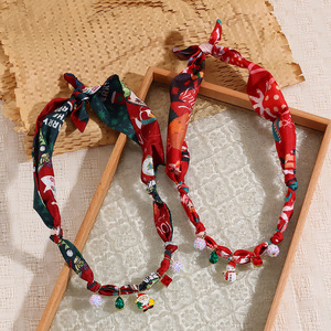 Collar de Seda Suave y Transpirable con Múltiples Dijes, Diseño Exclusivo, Estilo Dopamina, Tendencia en Joyería para Minoristas de Boutiques en Línea - Product Image 3