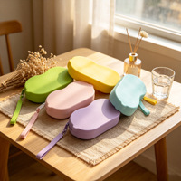 Étui de rangement personnalisé en silicone pour lunettes de soleil, pochette de protection pour lunettes avec blocs de couleur et cordon