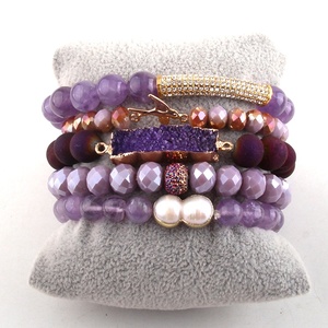 Ensemble de bracelets extensibles faits à la main pour femmes en pierre amazonite, perles de verre cristallines, perles d'eau douce élastiques, coquillages et <span class=keywords><strong>druzy</strong></span> - Product Image 4