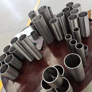 <span class=keywords><strong>Tubo</strong></span> de <span class=keywords><strong>Aluminio</strong></span> Anodizado con Rosca Interna Personalizada de Alta Precisión para la Venta - Product Image 2