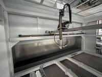 Machine de peinture CNC 5 axes haute pression à pulvérisation automatique pour meubles