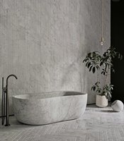 Dalles de marbre blanc de Carrare italien en pierre naturelle pour murs, comptoirs de cuisine, dessus de vanité, escaliers, revêtements de sol et salons