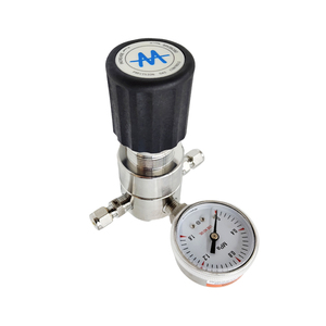 Régulateur de gaz série W 3000 psi en acier inoxydable 316 avec jauges 1/4 "NPT femelle pour bouteilles de gaz de laboratoire - Product Image 1
