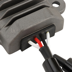 Regulador de Voltaje Woostar H055-939 para Motocicletas YZ250F WR450F YZ450FX 2019-2024 Universal - Product Image 3