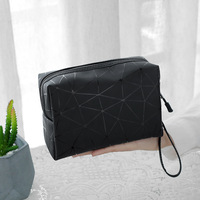 Sac de maquillage de voyage, organiseur de maquillage portable pour femmes, grande pochette zippée pour les essentiels de voyage