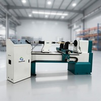 Tour à bois CNC automatique Mustang MT1530 avec système de contrôle automatique avancé, moteur 4 kW, utilisation facile, état neuf